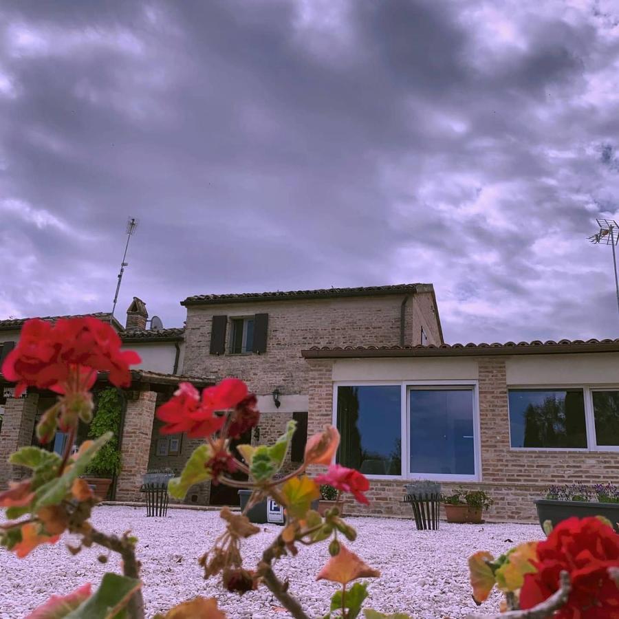 Casa Sorgente Bed & Breakfast San Costanzo Bagian luar foto